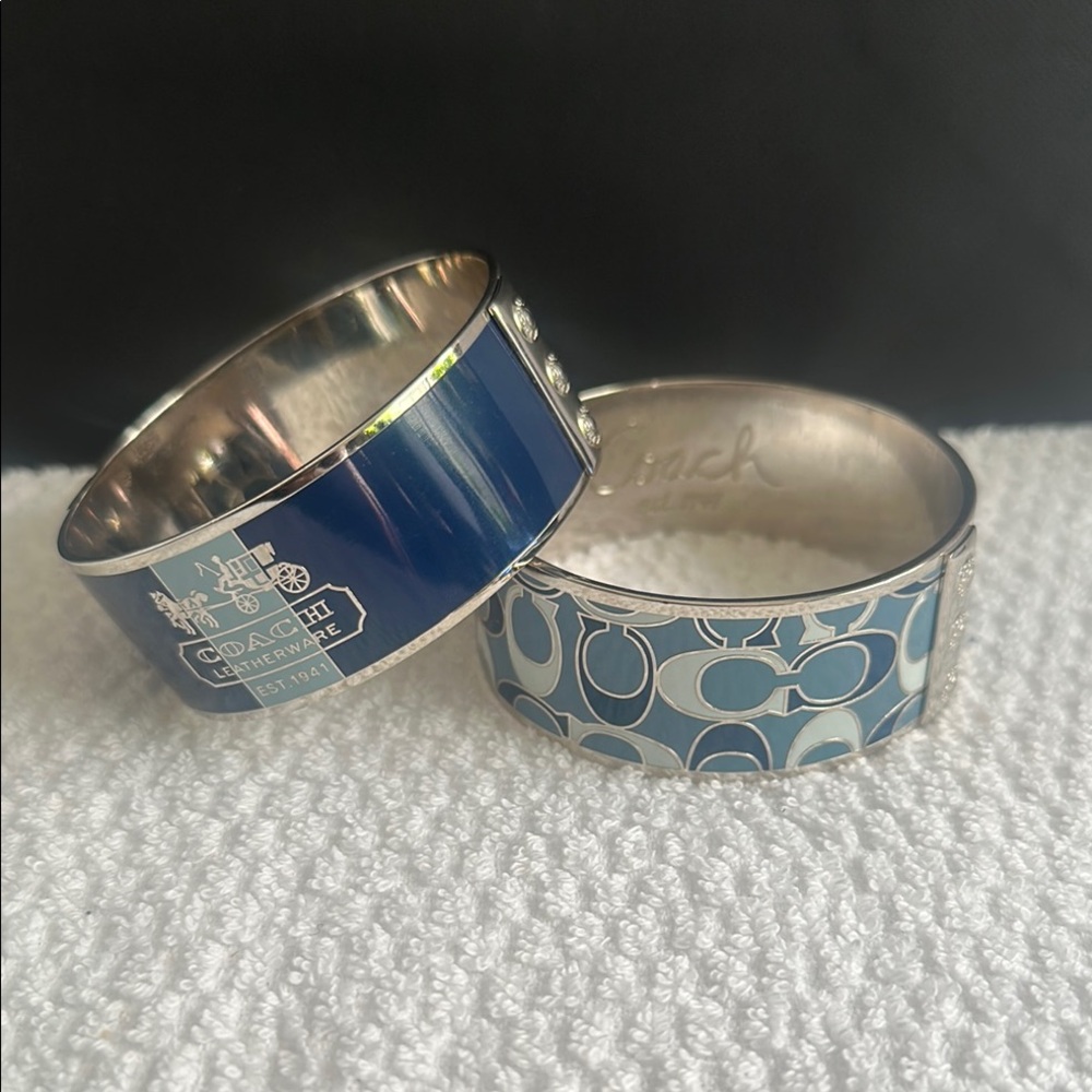 Coach horse and carriage and Cc Blue bracelet Duo. - Picture 9 of 16